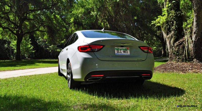 2015 Chrysler 200C V6 69