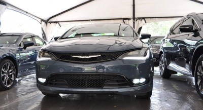 2015 Chrysler 200S Ceramic Blue 12