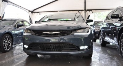 2015 Chrysler 200S Ceramic Blue 13