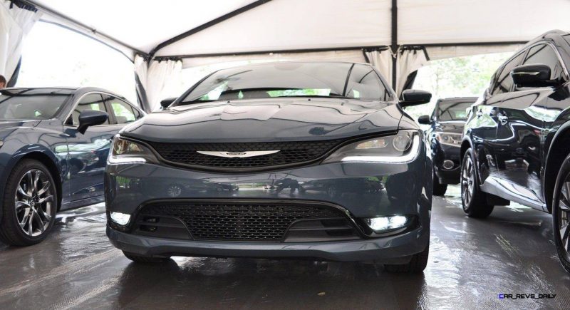 2015 Chrysler 200S Ceramic Blue 13