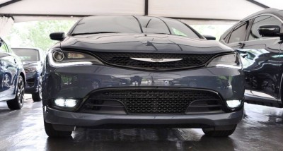 2015 Chrysler 200S Ceramic Blue 3