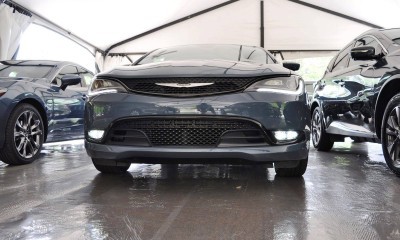 2015 Chrysler 200S Ceramic Blue 8