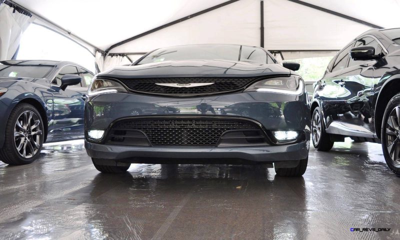 2015 Chrysler 200S Ceramic Blue 8