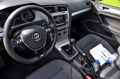 2015 VW Golf Sportwagen TDI SE 16