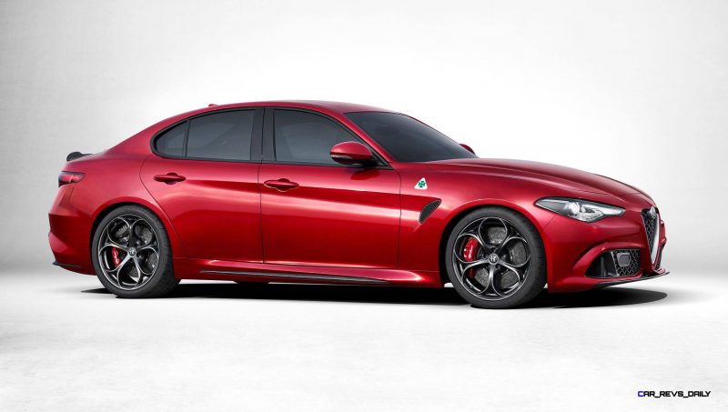 2016 Alfa Romeo GUILIA Quadrifoglio 2