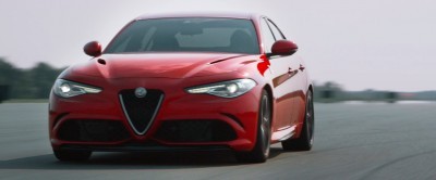 2016 Alfa Romeo Guilia Dynamic Screencaps 32