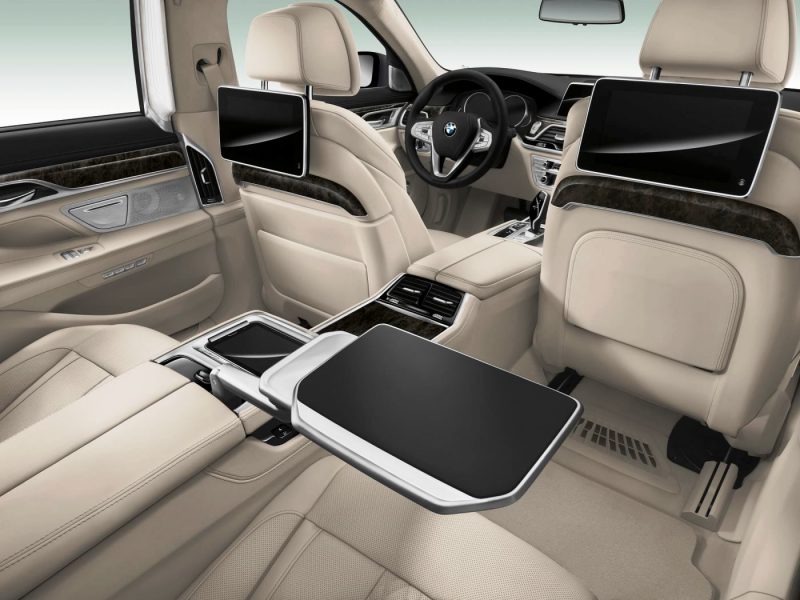 2016 BMW 7 Series Interior Photos 17