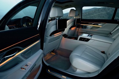 2016 BMW 7 Series Interior Photos 5