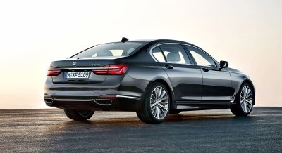 2016 BMW 750 Exterior Photos 13