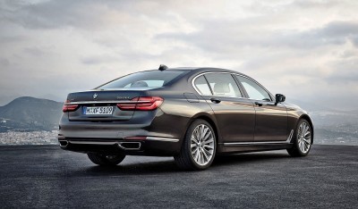 2016 BMW 750 Exterior Photos 16