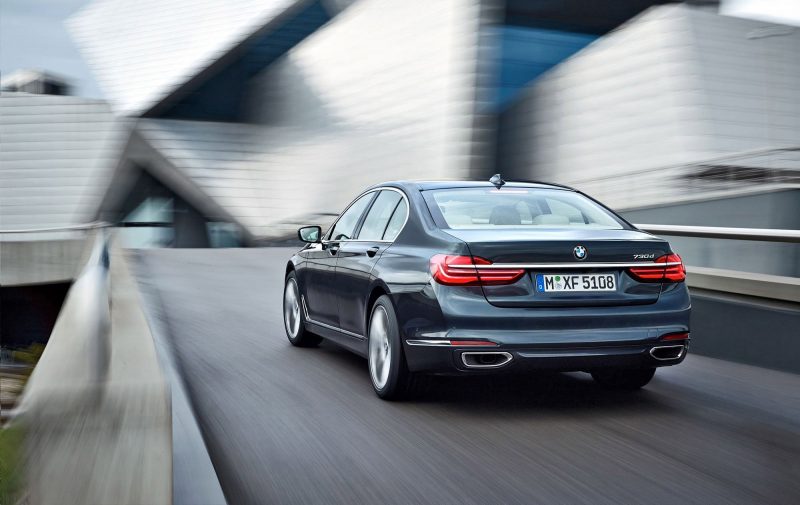 2016 BMW 750 Exterior Photos 4