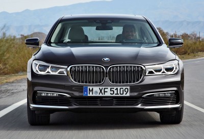 2016 BMW 750 Exterior Photos 6