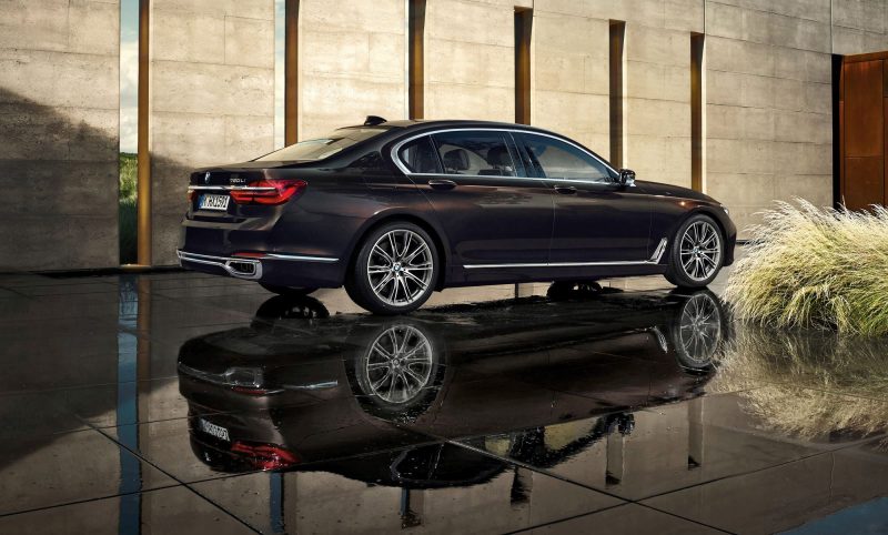 2016 BMW 750 Exterior Photos 67