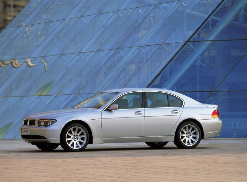 2016 BMW 750Li Launch Images 45