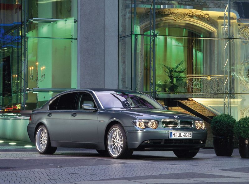 2016 BMW 750Li Launch Images 46