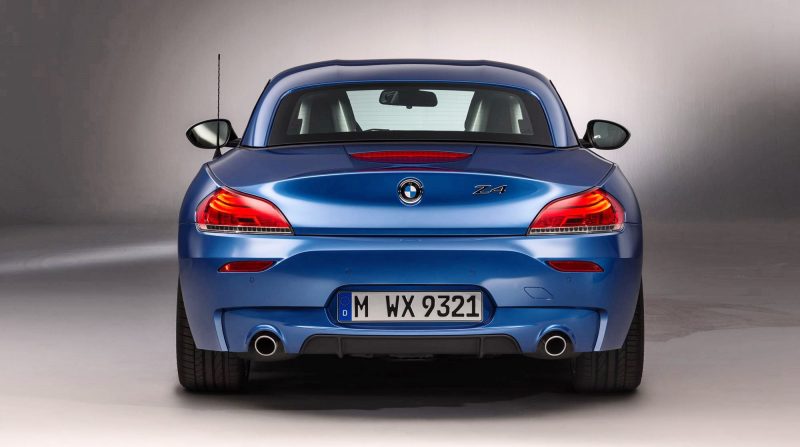 2016 BMW Z4 M Sport Estoril Blue 10