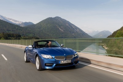 2016 BMW Z4 M Sport Estoril Blue 21