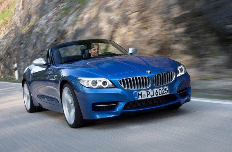 2016 BMW Z4 M Sport Estoril Blue 22