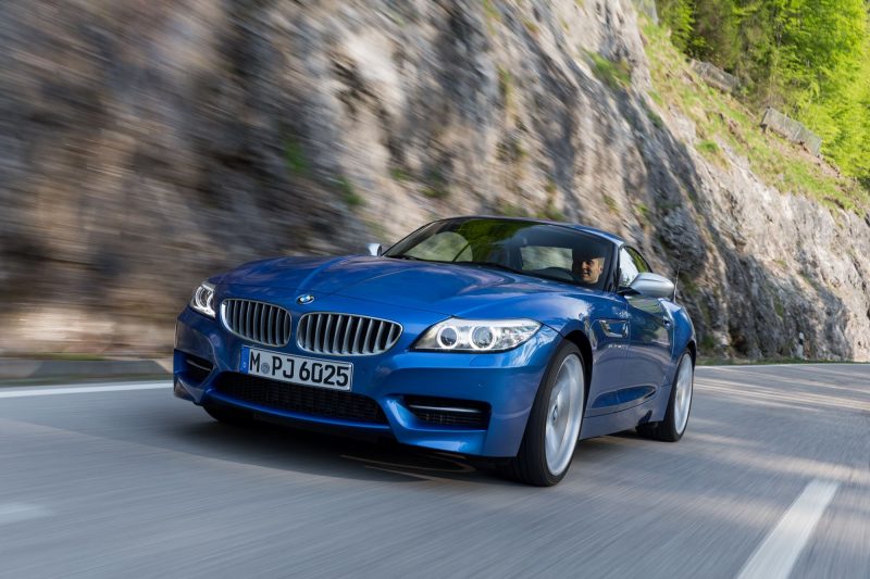 2016 BMW Z4 M Sport Estoril Blue 24