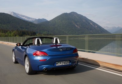 2016 BMW Z4 M Sport Estoril Blue 32