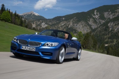 2016 BMW Z4 M Sport Estoril Blue 54