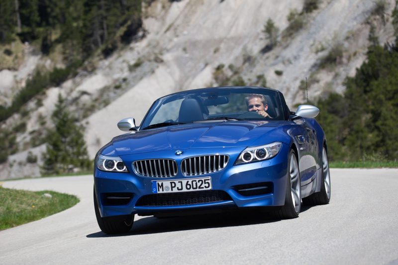 2016 BMW Z4 M Sport Estoril Blue 57