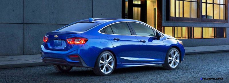 2016 Chevrolet CRUZE RS Premier 16