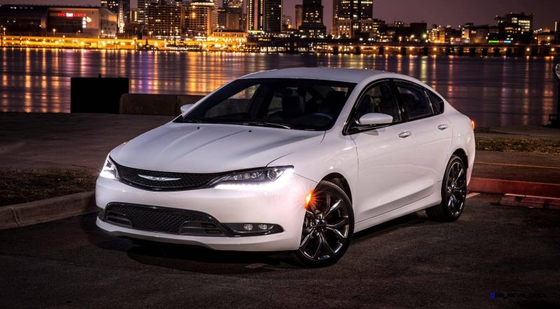 2015 Chrysler 200S