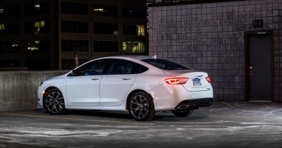 2015 Chrysler 200S