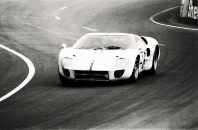 FordGT_Heritage_1967_FordGTMkIIFIALeMans_02 copy