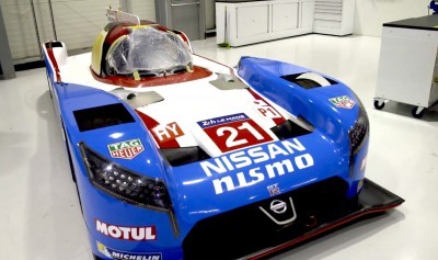 Nissan celebrates 1990 pole lap of Le Mans with retro livery for