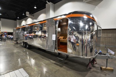 1962 Western Pacific 40-Foot AIRSTREAM 12