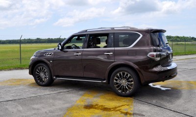 2015 INFINITI QX80 Limited AWD 50