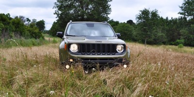 2015 Jeep RENEGADE Trailhawk Review 26