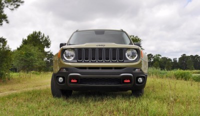 2015 Jeep RENEGADE Trailhawk Review 3