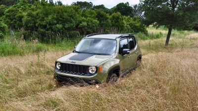 2015 Jeep RENEGADE Trailhawk Review 35