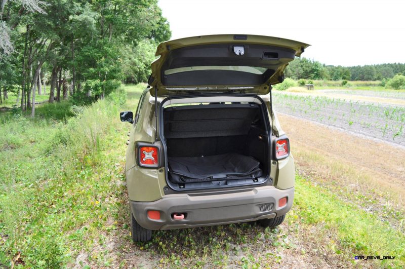 2015 Jeep RENEGADE Trailhawk Review 57