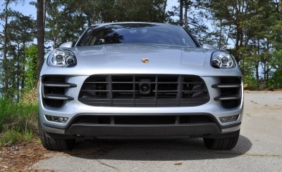 2015 Porsche MACAN TURBO Review Photos 17