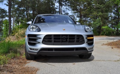 2015 Porsche MACAN TURBO Review Photos 20