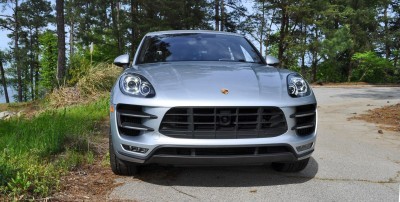 2015 Porsche MACAN TURBO Review Photos 21