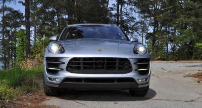 2015 Porsche MACAN TURBO Review Photos 31