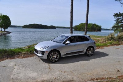 2015 Porsche MACAN TURBO Review Photos 45