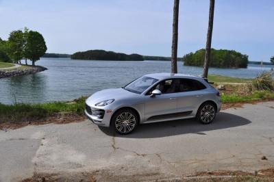 2015 Porsche MACAN TURBO Review Photos 46