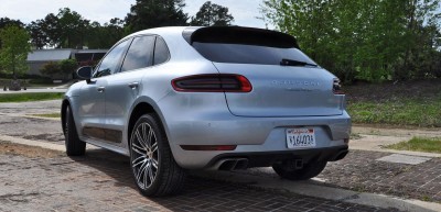 2015 Porsche MACAN TURBO Review Photos 64