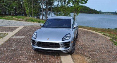 2015 Porsche MACAN TURBO Review Photos 71