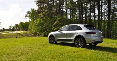 2015 Porsche Macan Turbo Review 27