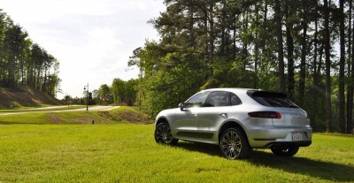 2015 Porsche Macan Turbo Review 29