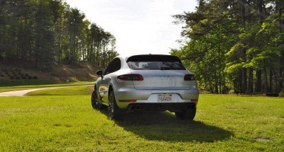 2015 Porsche Macan Turbo Review 37