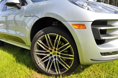 2015 Porsche Macan Turbo Review 42