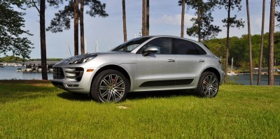 2015 Porsche Macan Turbo Review 54